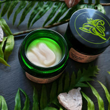 Lade das Bild in den Galerie-Viewer, Thymian-Myrte Brustbalsam