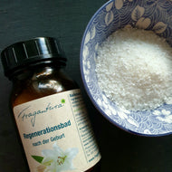 Geöffnetes Glasfläschchen 