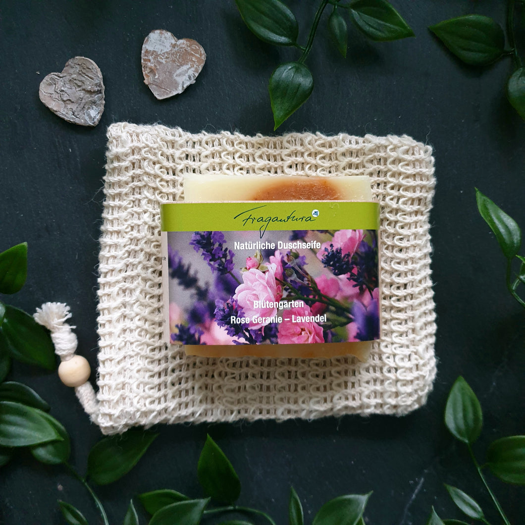 Natürliche Duschseife - Rose Lavendel + Sisal- Säckchen